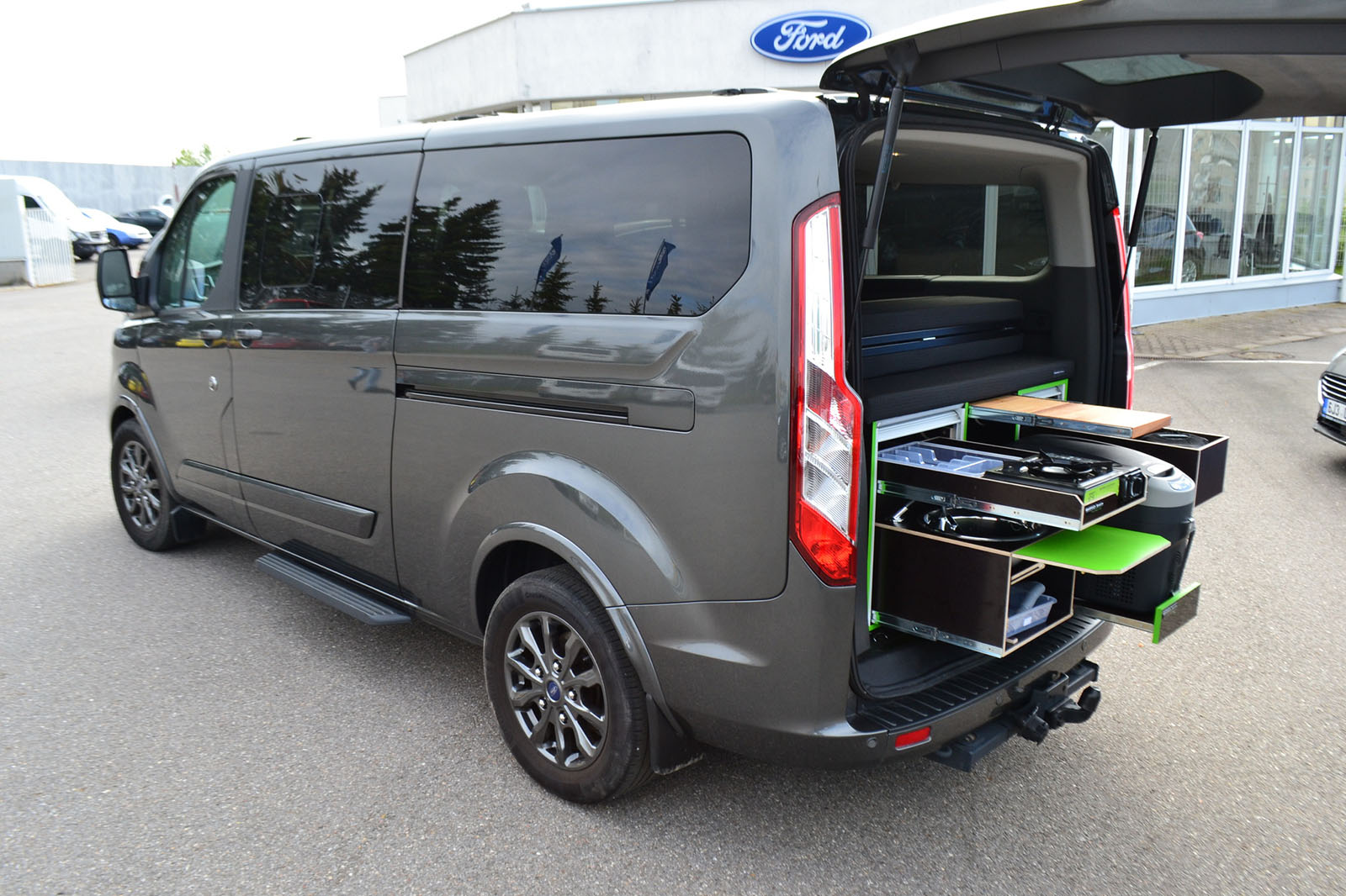 Ford tourneo custom купить